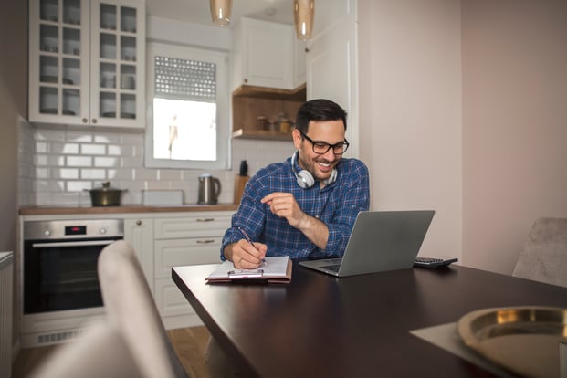 shutterstock_1718606404